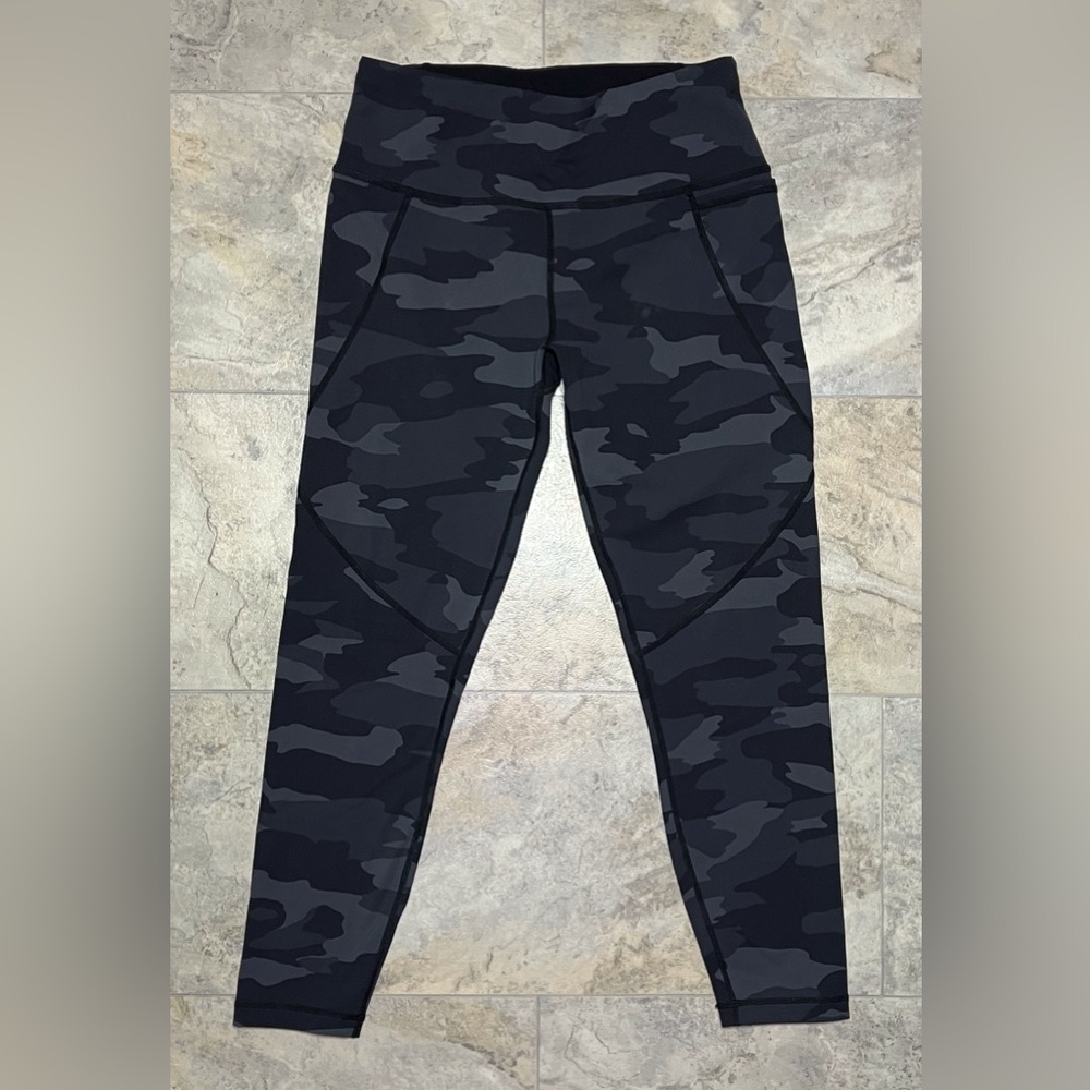 Sweaty Betty Power Black Gray Camouflage 7/8 Length Leggings Size Small